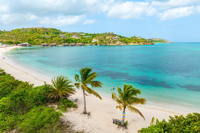 Secondo Passaporto Antigua