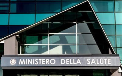 Sanità: novità per gli italiani all’estero, tessera sanitaria con 2.000 euro all’anno